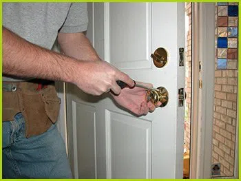 Expert Locksmith Services Wayzata, MN 952-777-8520 - 9-locks-change